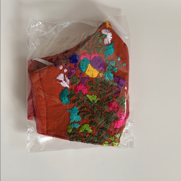 Reusable, Washable hand embroidered Face mask. - Picture 5 of 6